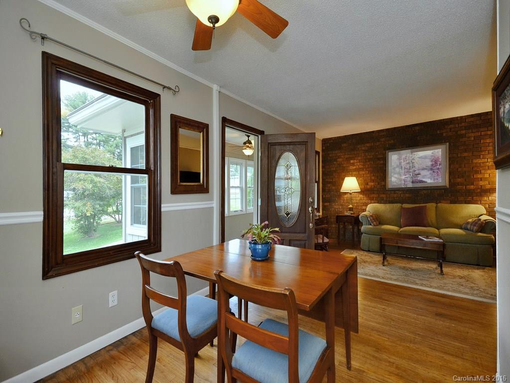 80 Crestmont Avenue - Photo 4