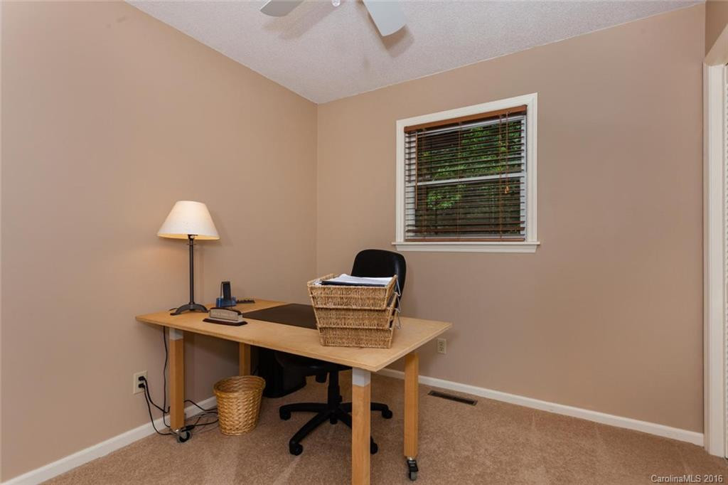 313 Colony Lane - Photo 14