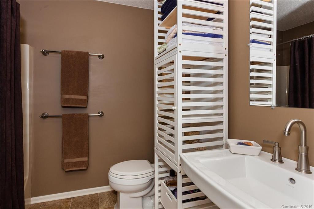 313 Colony Lane - Photo 15