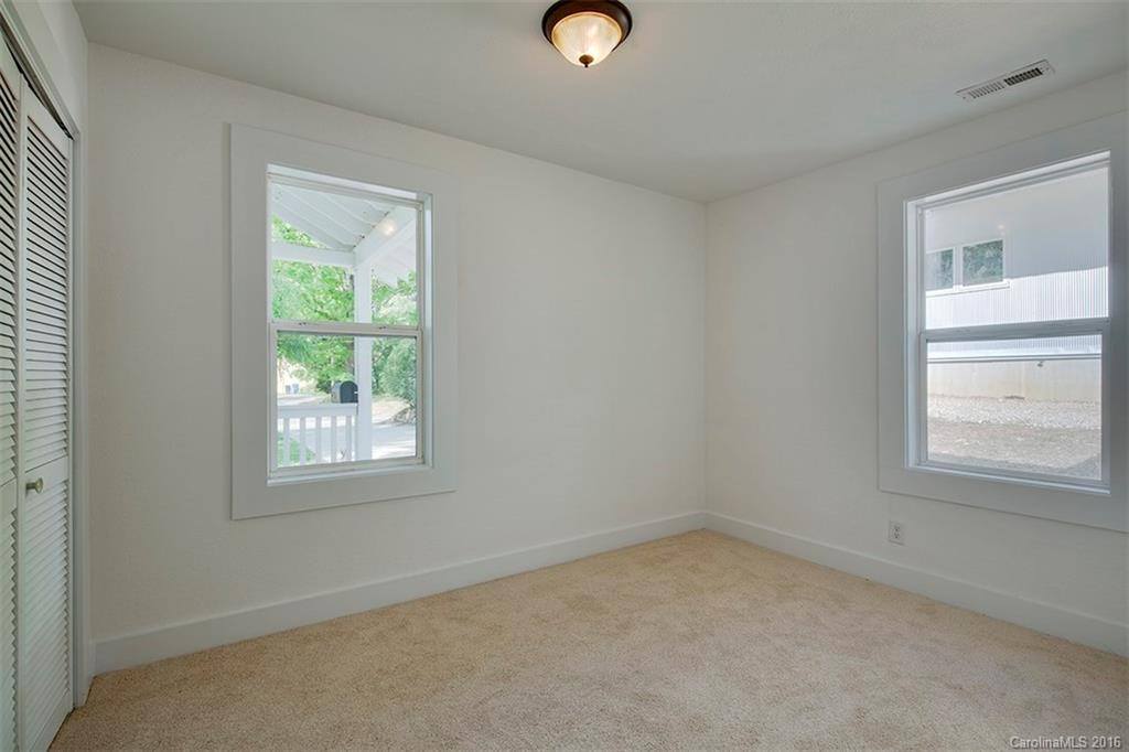 494 Probart Street #4 - Photo 10