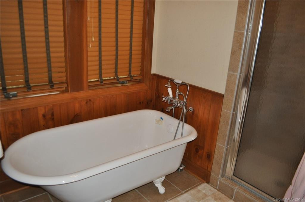 180 Creekside Way #E-102 - Photo 14