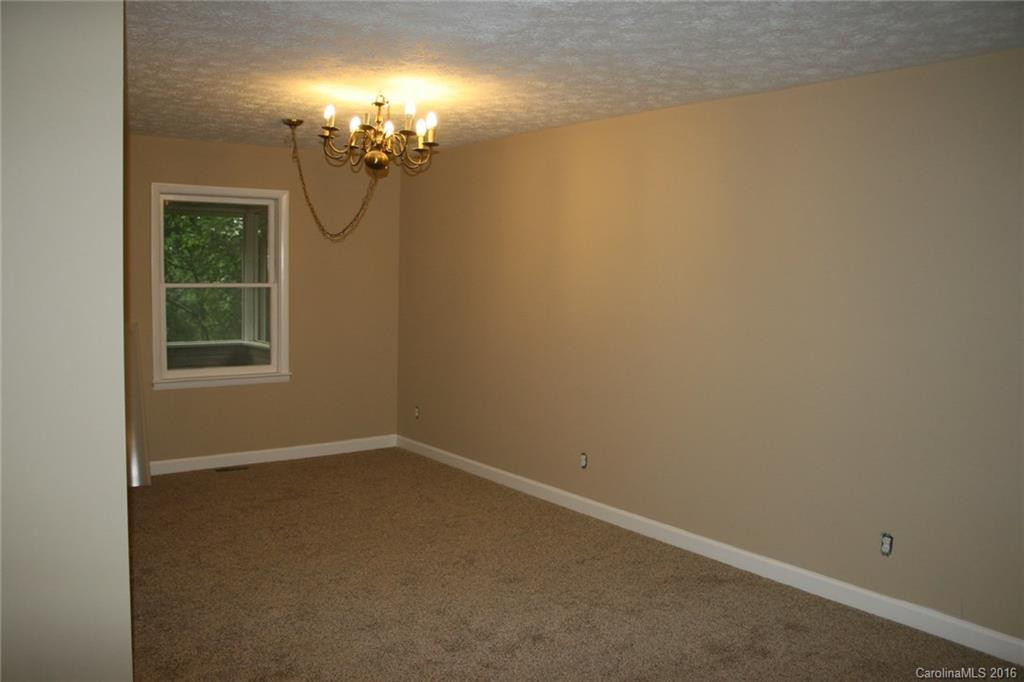 59 Underhill Road #20 - Photo 3