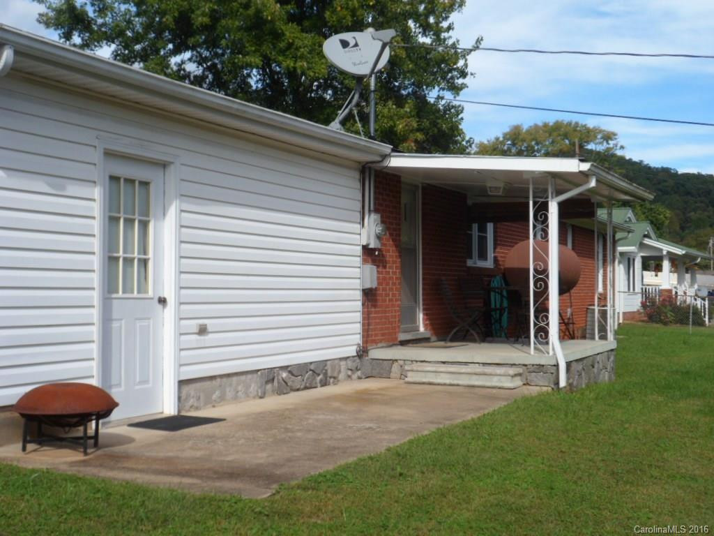 31 Astro Drive - Photo 2