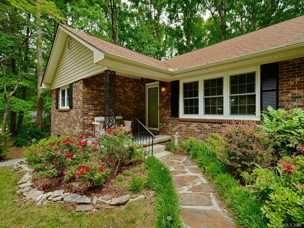 203 Beth Drive - Photo 2