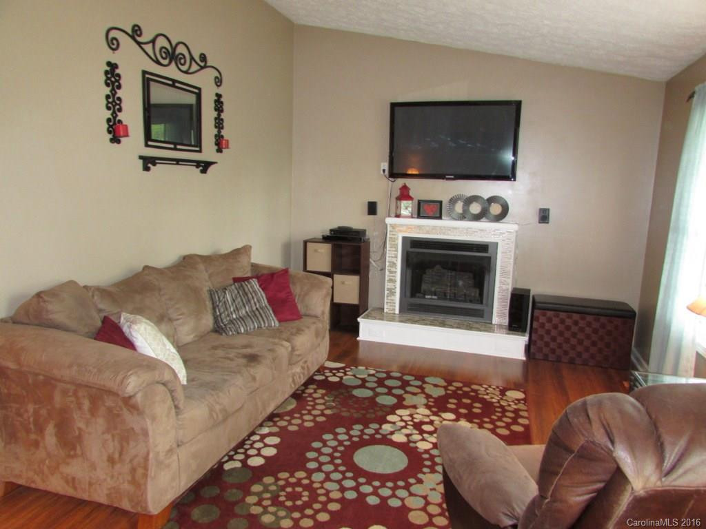 16 Sydney Lane - Photo 4