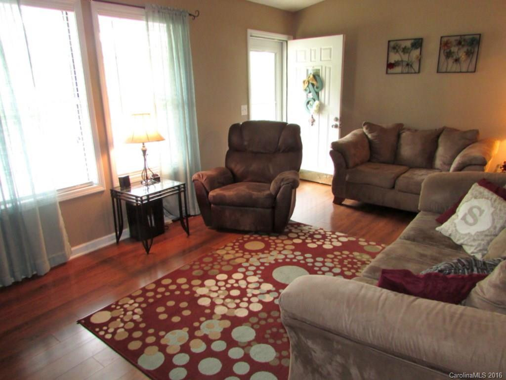 16 Sydney Lane - Photo 5