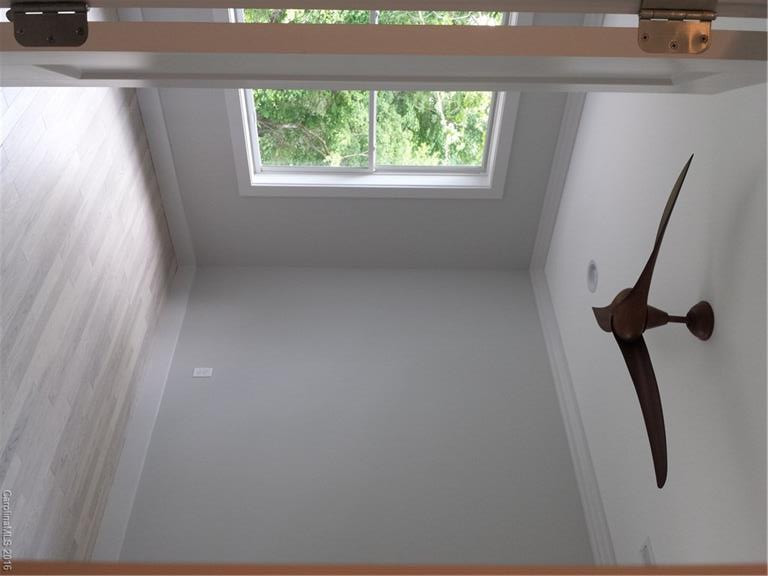 62 Robinson Avenue - Photo 16