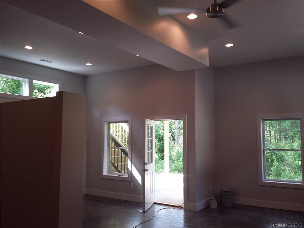 62 Robinson Avenue - Photo 19