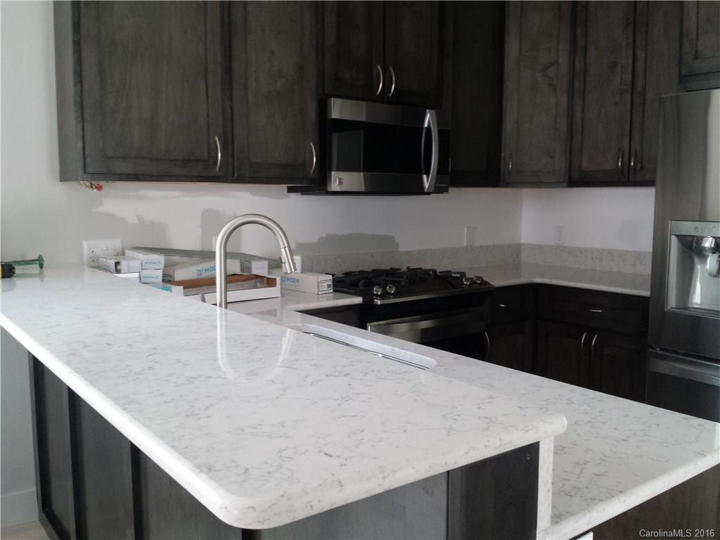 62 Robinson Avenue - Photo 7