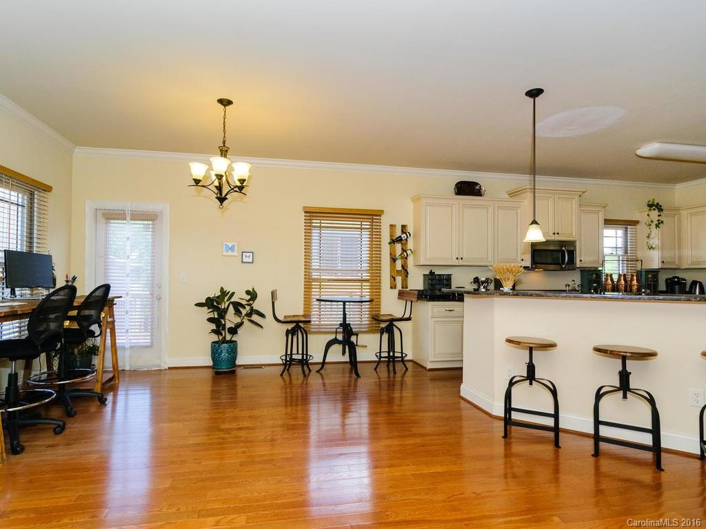 15 Jeff Drive - Photo 9
