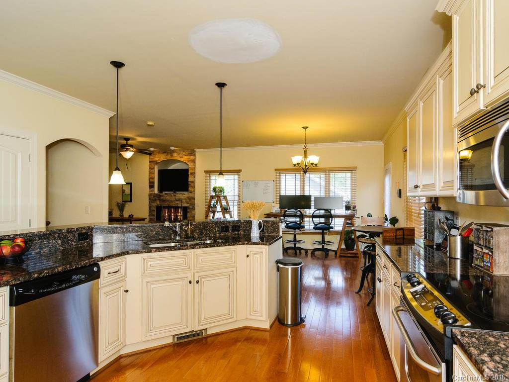 15 Jeff Drive - Photo 10