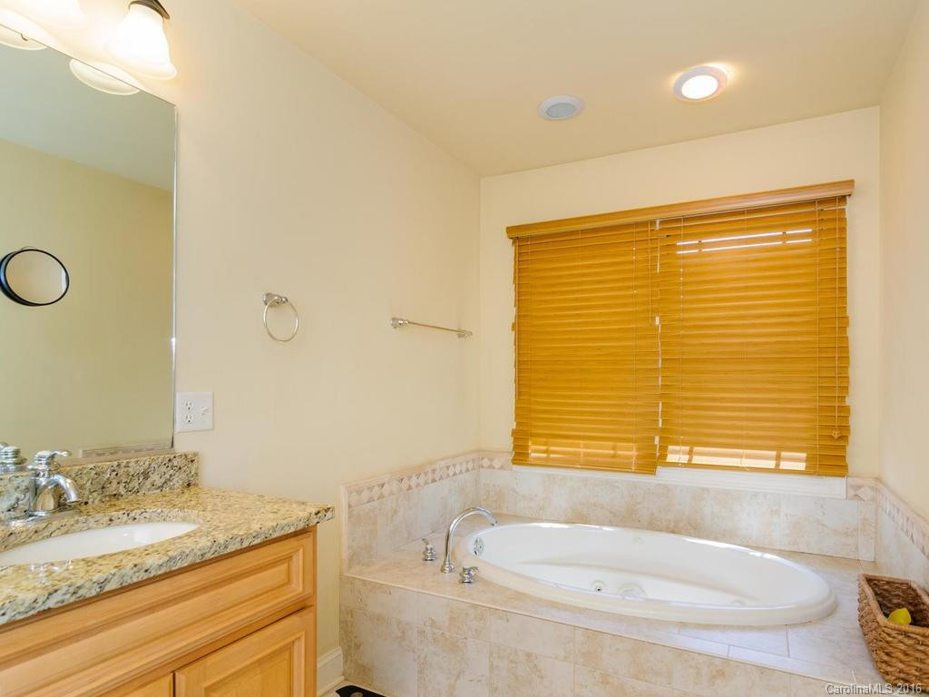17 Jeff Drive - Photo 18