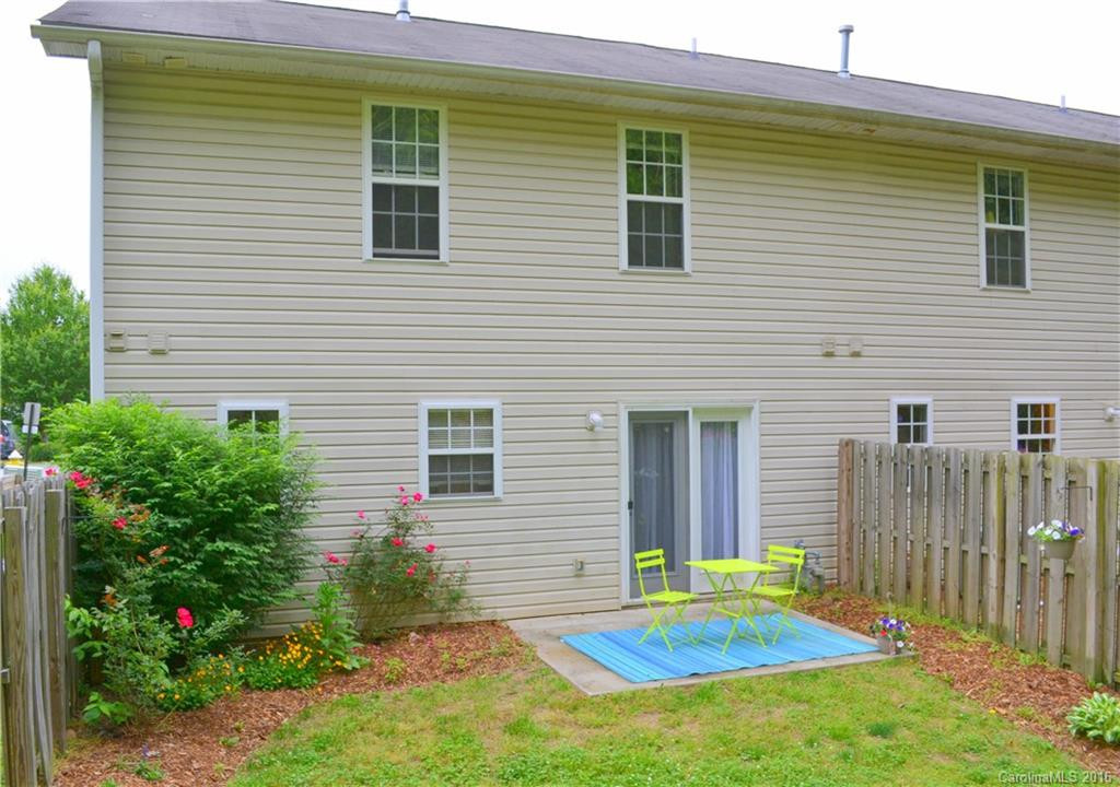 244 Farington Circle #124 - Photo 18