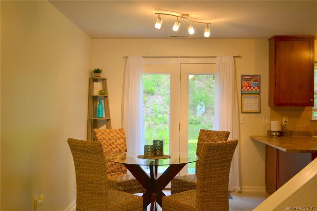 244 Farington Circle #124 - Photo 4