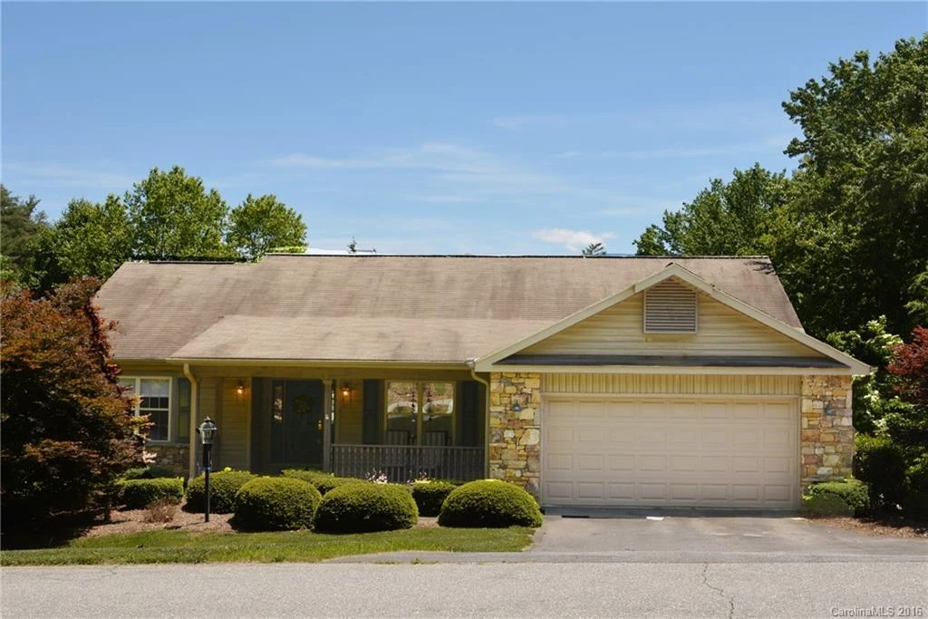 30 Tall Pines Drive