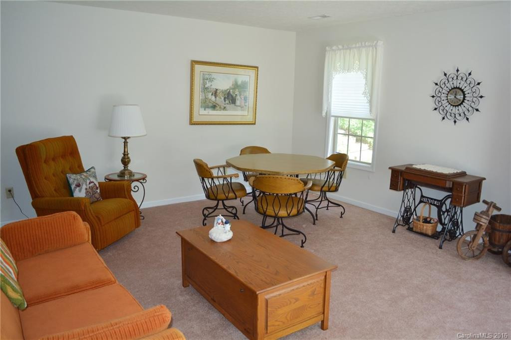 30 Tall Pines Drive - Photo 19