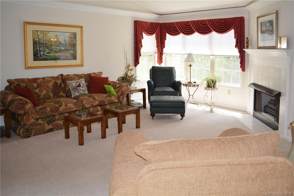 30 Tall Pines Drive - Photo 4