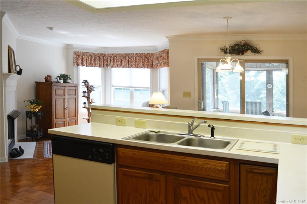 30 Tall Pines Drive - Photo 10