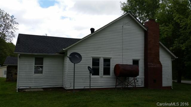 1858 Bolens Creek Road - Photo 2