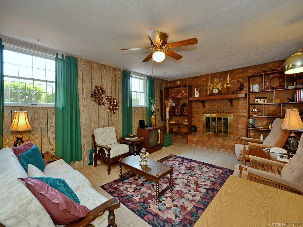 113 Azalea Way - Photo 11