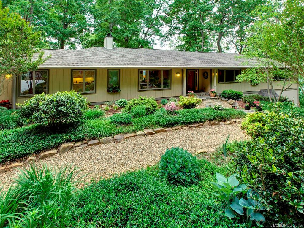 555 Hanging Rock Road - Photo 2