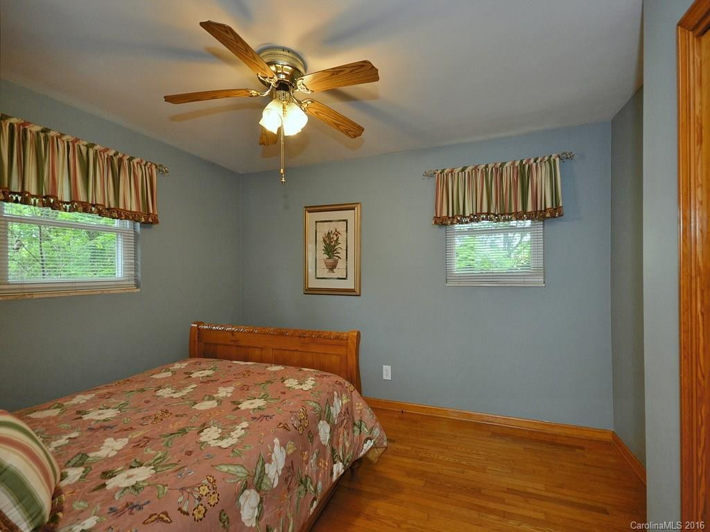 123 Sunset Hill Drive - Photo 9