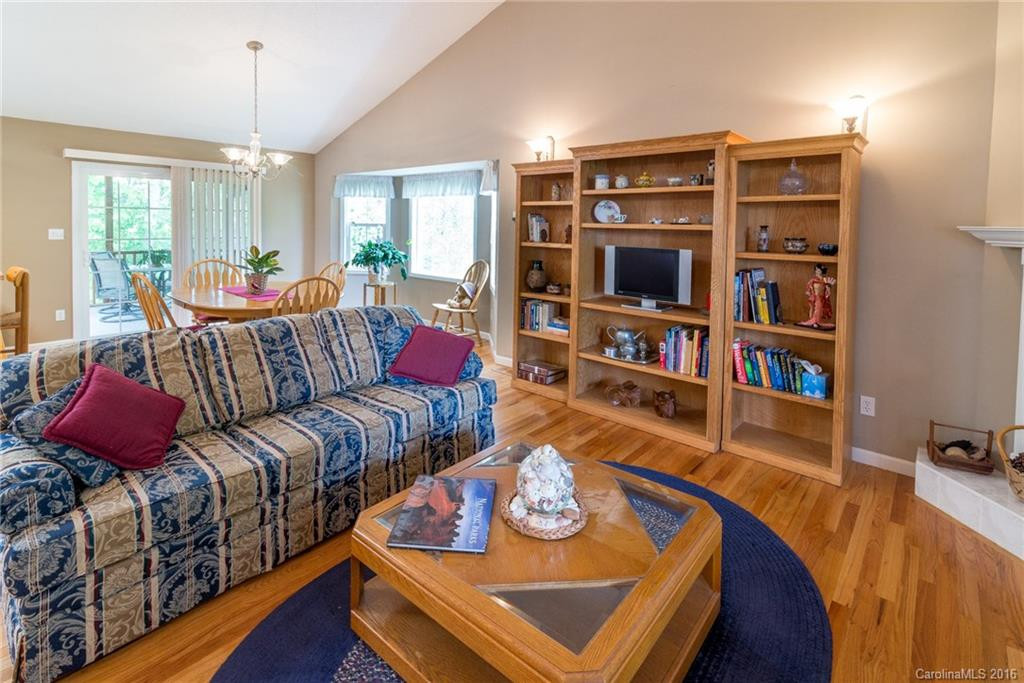 46 Red Maple Drive - Photo 5