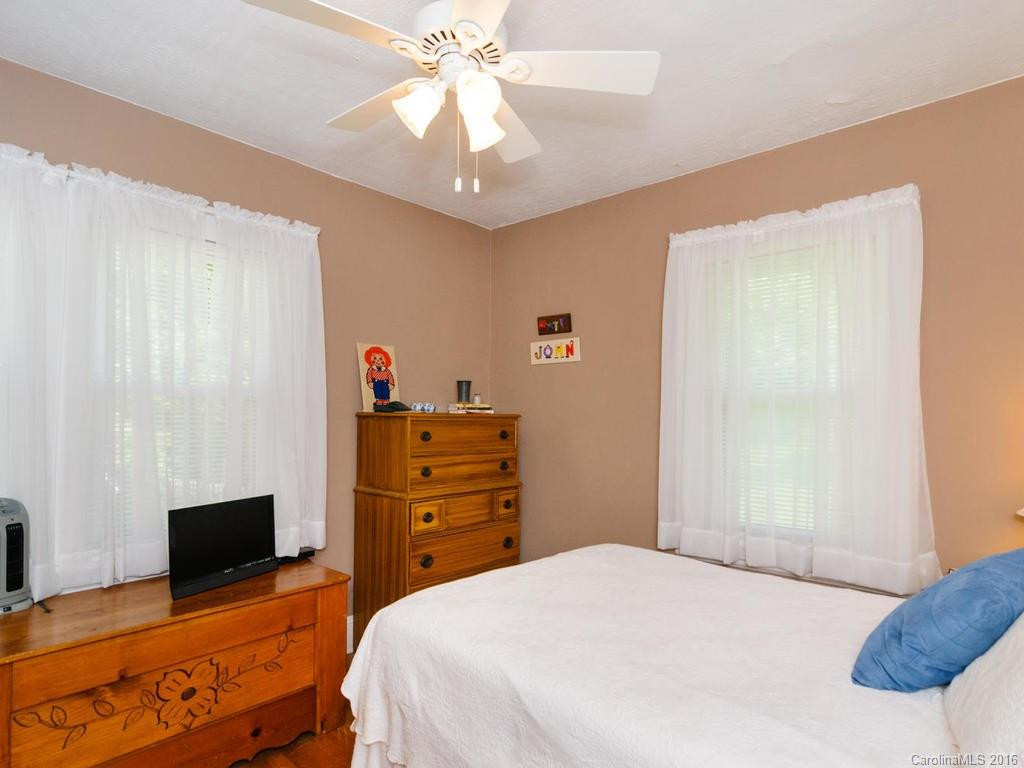 4 Chestnut Street - Photo 13