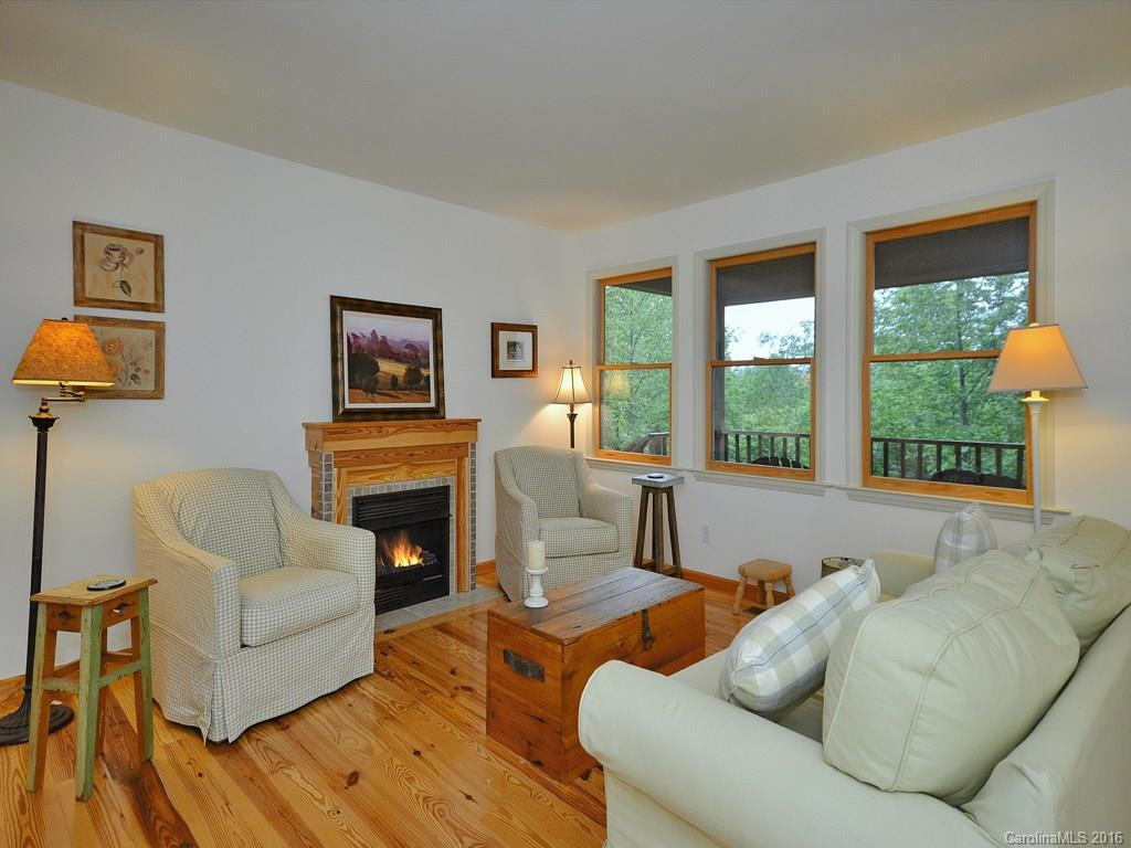 144 Sienna Road - Photo 3