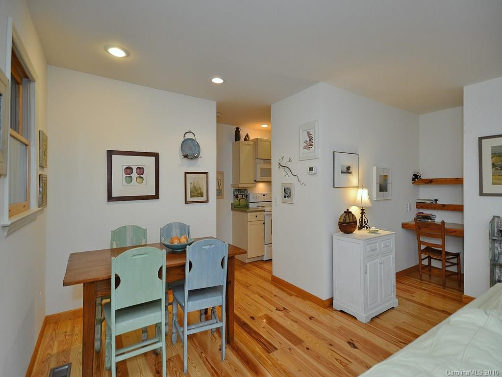 144 Sienna Road - Photo 6
