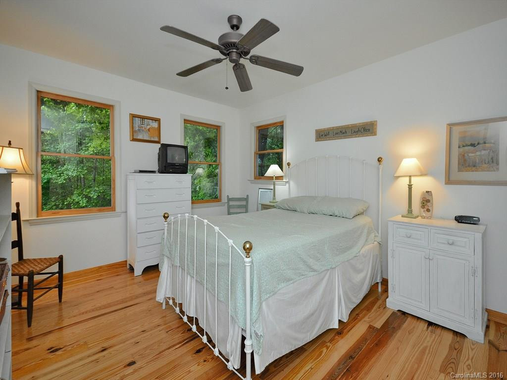 144 Sienna Road - Photo 10