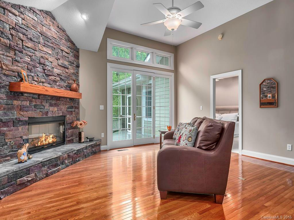 38 Green Meadow Court - Photo 3