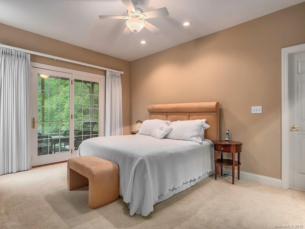 38 Green Meadow Court - Photo 8