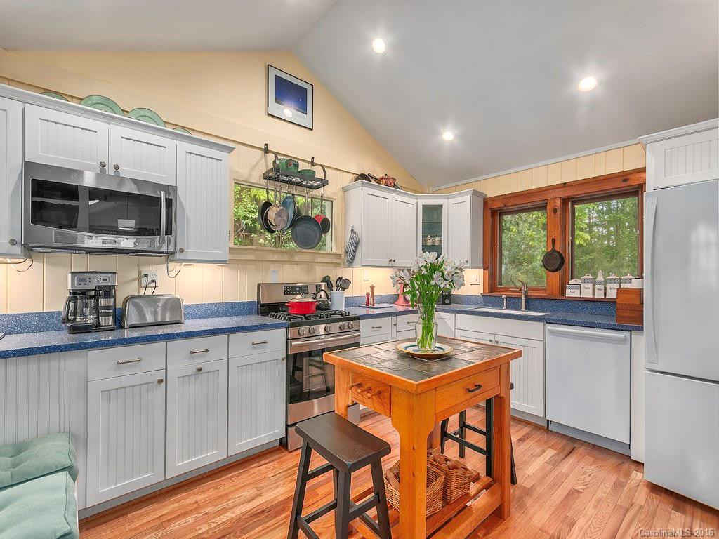 200 Stoney Knob Road - Photo 4