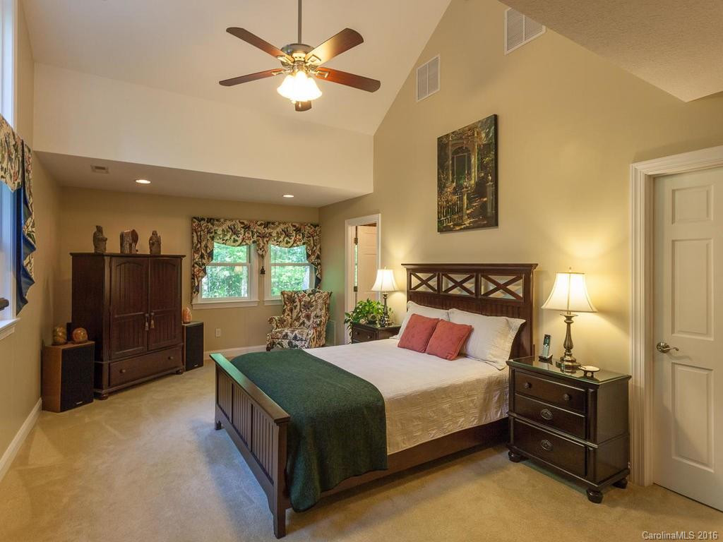 310 Lower Loop Drive - Photo 11