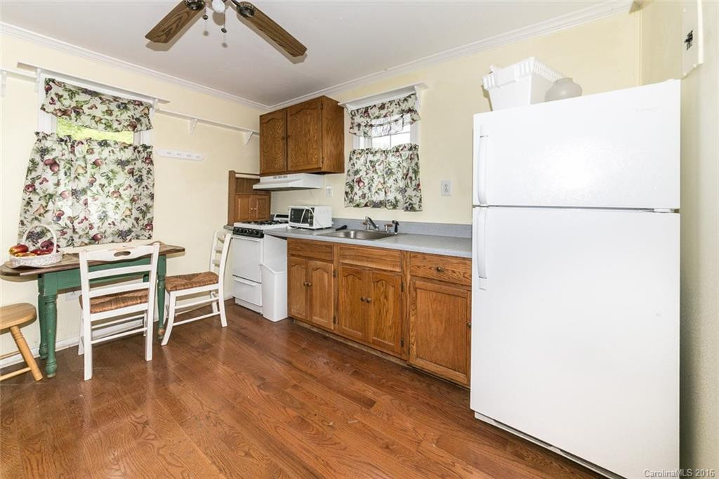 106 Freeman Knolls Drive #4 - Photo 16