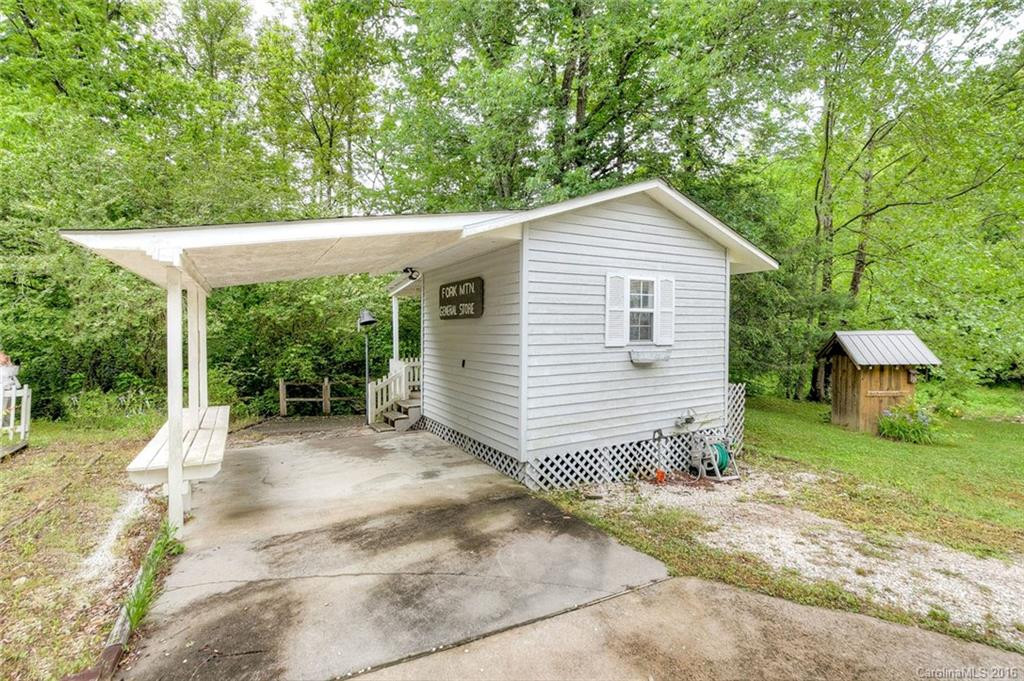106 Freeman Knolls Drive #4 - Photo 18