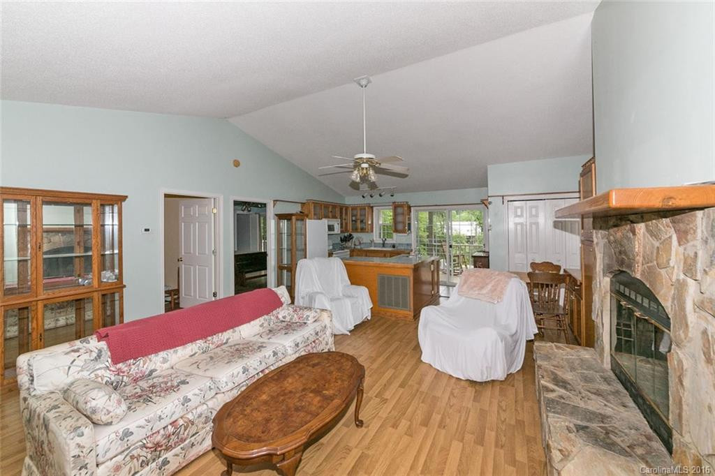 106 Freeman Knolls Drive #4 - Photo 4
