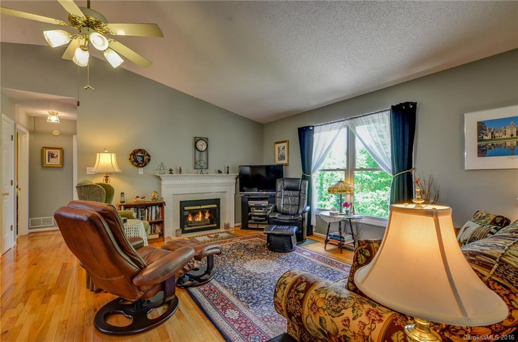 12 Simpson Hollow Road - Photo 6