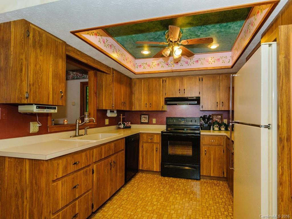 510 Huntinggreen Drive - Photo 5