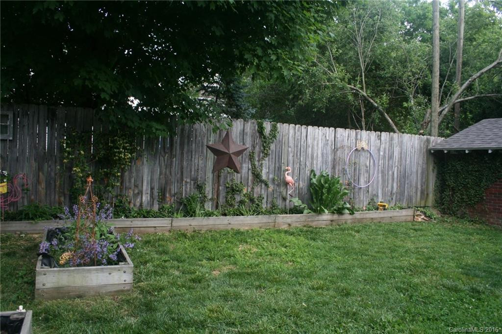 77 Mitchell Avenue - Photo 18