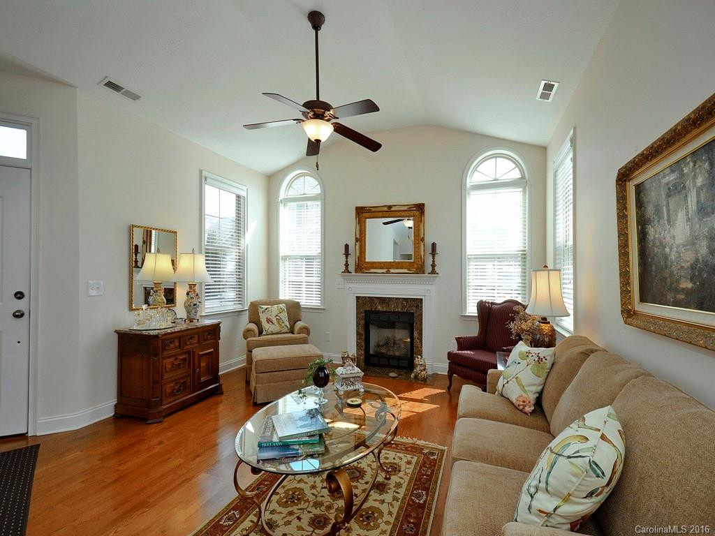 59 Mountain Meadow Circle #- - Photo 3