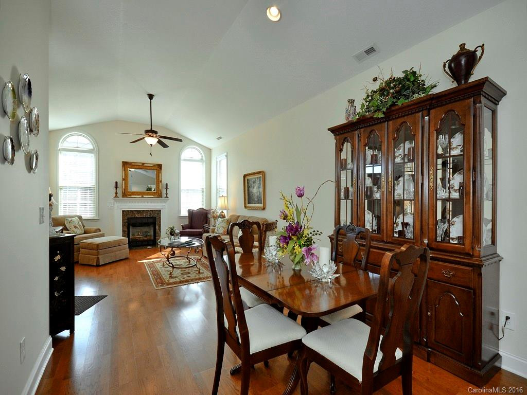 59 Mountain Meadow Circle #- - Photo 6