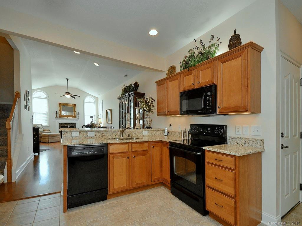 59 Mountain Meadow Circle #- - Photo 8