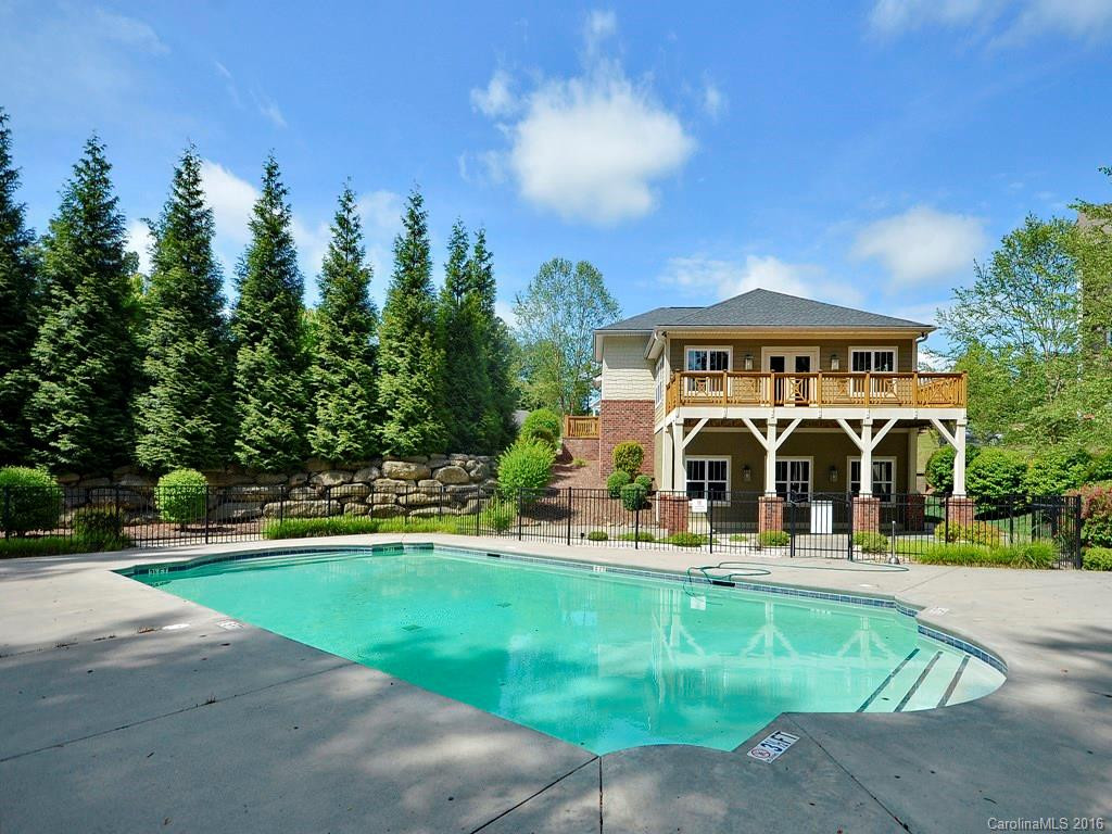 64 Fox Briar Drive #- - Photo 16