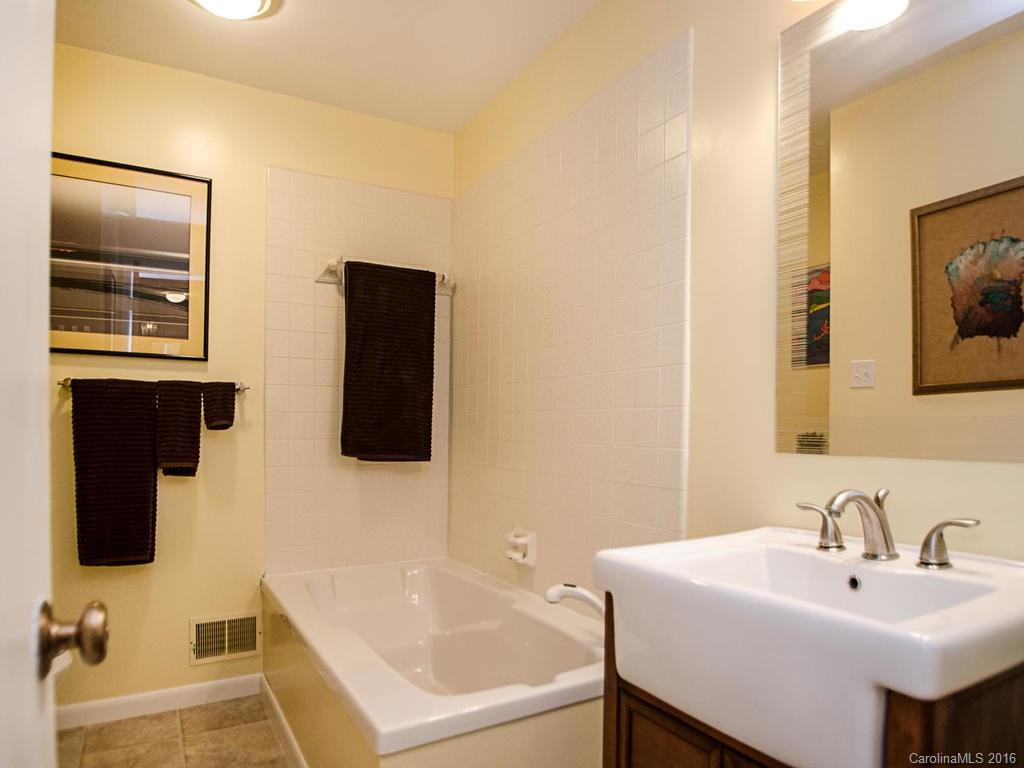 524 Crowfields Lane #Q-1 - Photo 14