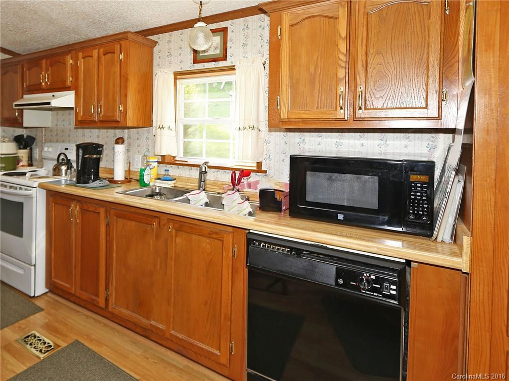 2365 Beaverdam Road - Photo 10