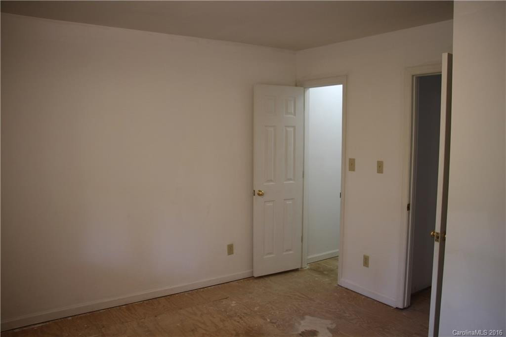 4 Pear Hill Road - Photo 8