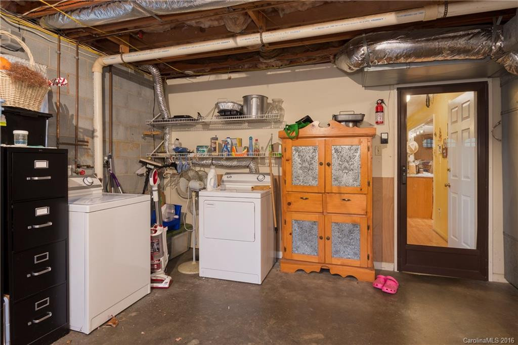 337 Woody Lane - Photo 21