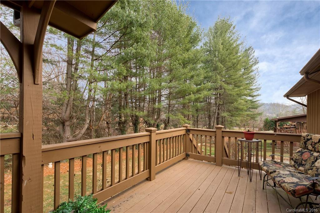 337 Woody Lane - Photo 24